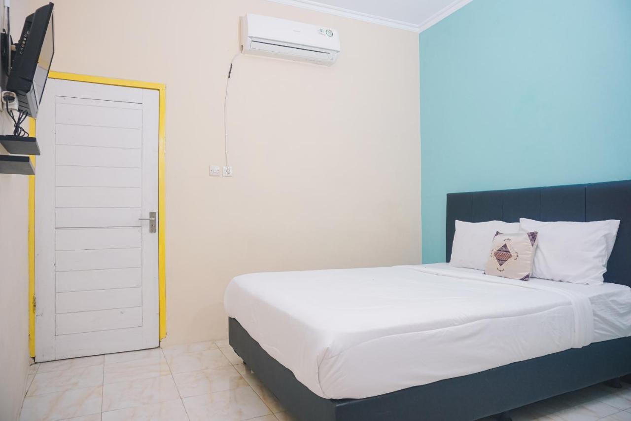 Grand Khalifah Guesthouse Sumbawa Kültér fotó