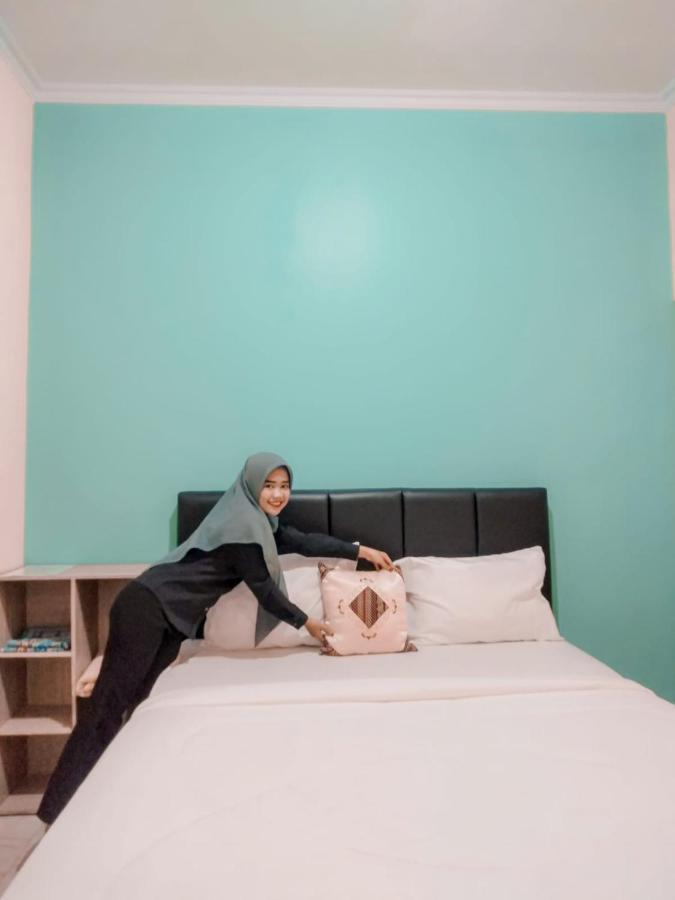 Grand Khalifah Guesthouse Sumbawa Kültér fotó